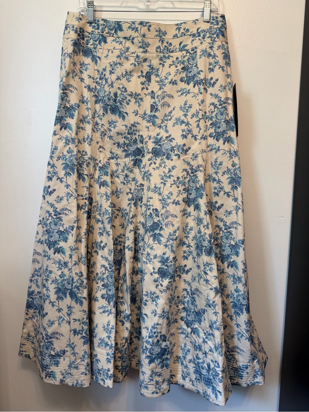 Tuckernuck NWT Forget Me Not Floral Brynn Skirt Size 12 Preppy Fit Flare